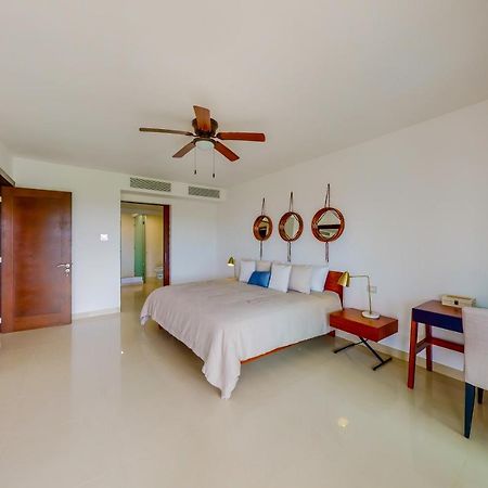 Hakuna Matata 725N At Mareazul Beachfront Плая дел Кармен Екстериор снимка