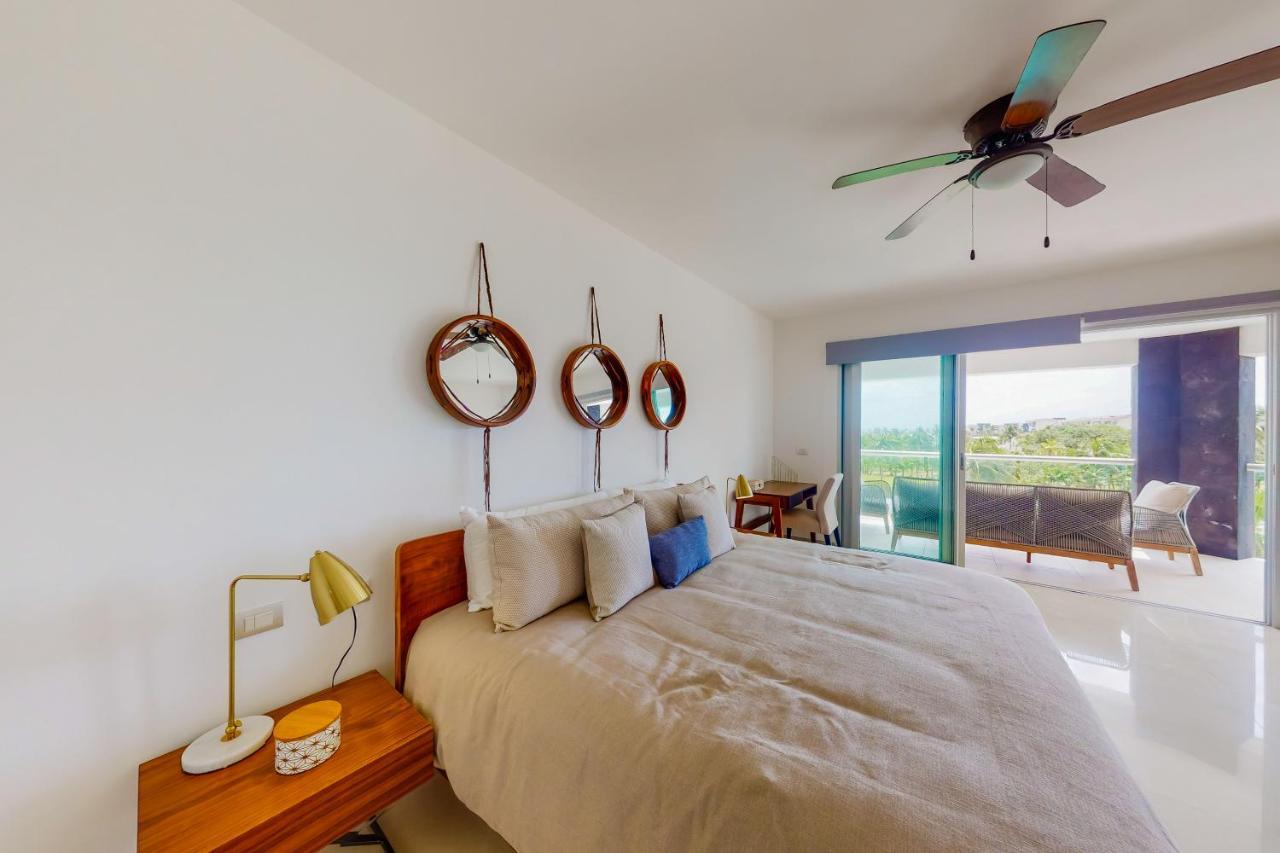Hakuna Matata 725N At Mareazul Beachfront Плая дел Кармен Екстериор снимка