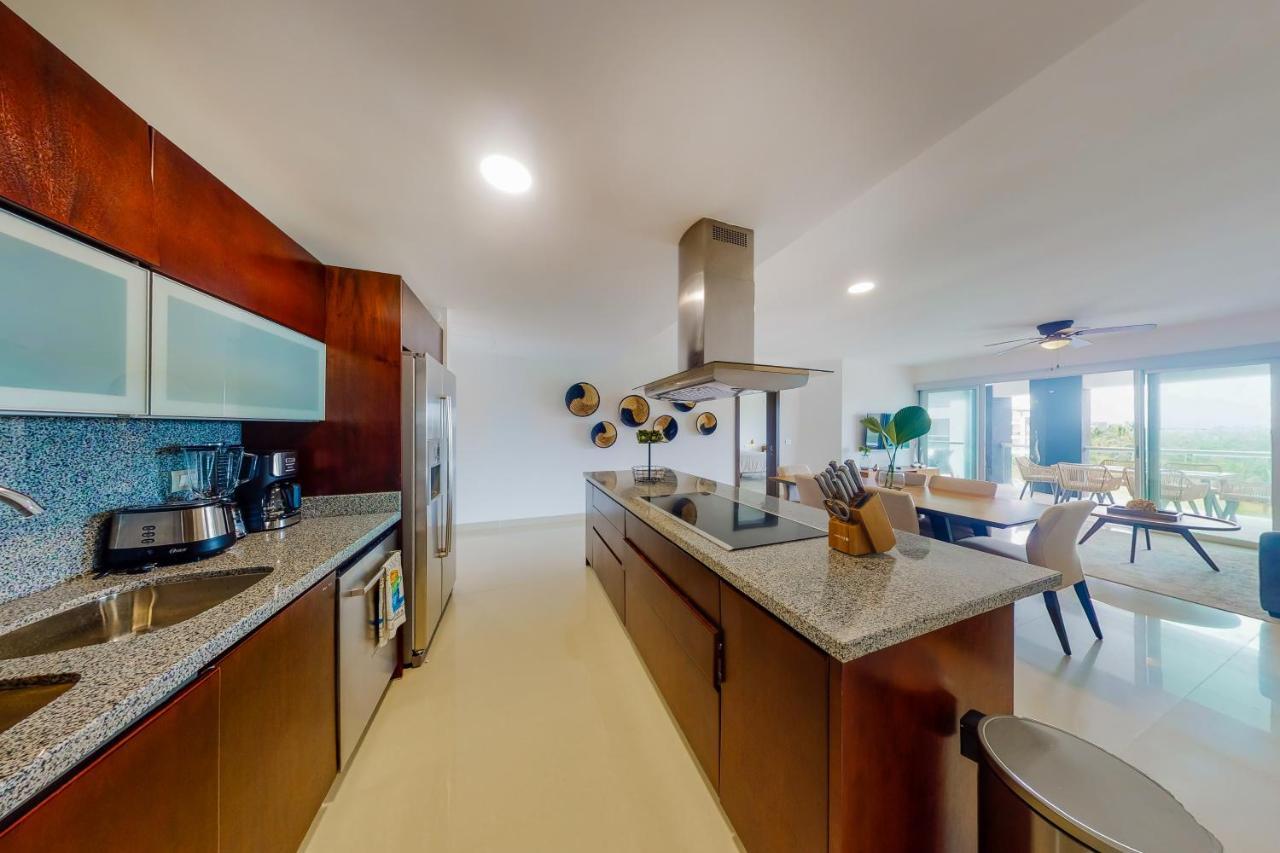 Hakuna Matata 725N At Mareazul Beachfront Плая дел Кармен Екстериор снимка