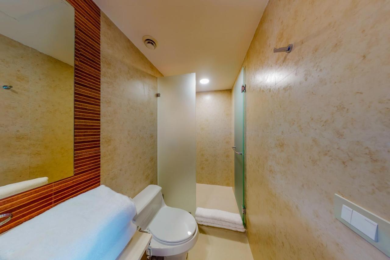 Hakuna Matata 725N At Mareazul Beachfront Плая дел Кармен Екстериор снимка