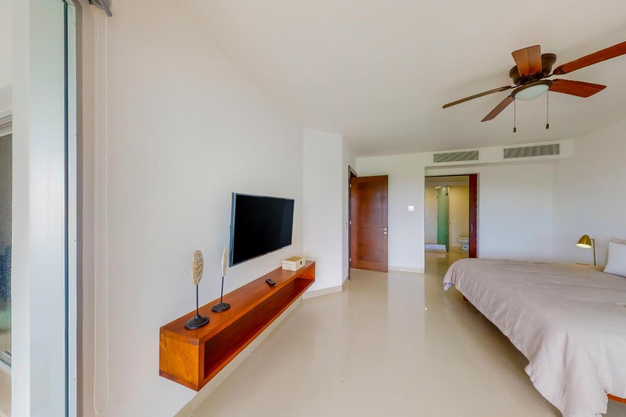 Hakuna Matata 725N At Mareazul Beachfront Плая дел Кармен Екстериор снимка