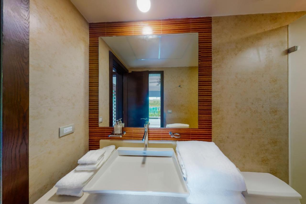 Hakuna Matata 725N At Mareazul Beachfront Плая дел Кармен Екстериор снимка
