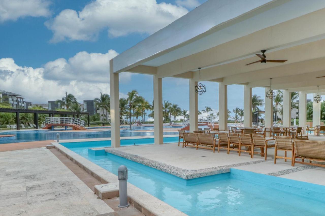 Hakuna Matata 725N At Mareazul Beachfront Плая дел Кармен Екстериор снимка